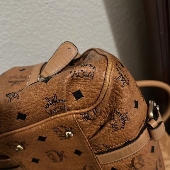 Authentic MCM boston hand bag - Picture 13 of 14